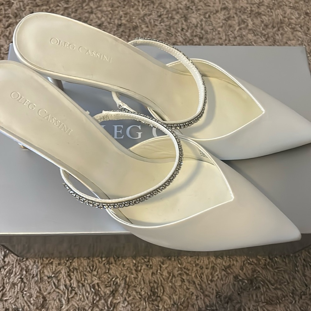 Oleg Cassini Pointed Toe Mule